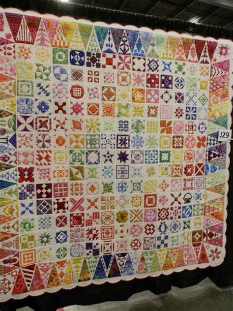 The dear jane software by electric quilt company was my first quilting software purchase. Floating on a Quilted Cloud: Vermont Quilt Festival - The ...