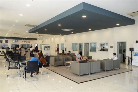 Proton edar chan sow lin. Proton Chan Sow Lin 4S centre reopens with new vibrant ...