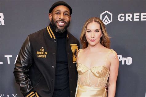 Allison Holker Boss Marks Wedding Anniversary With Late Husband Stephen TWitch Boss I