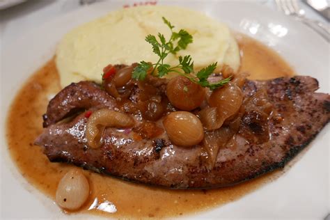 Foie de veau poêlé à la lyonnaise Le blog de Gilles Pudlowski