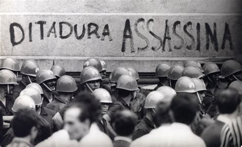 Humanas, linguagens e redação em uma plataforma completa com aulas incríveis, exercícios, simulados. Um dia, 21 anos de Ditadura Militar | Partido dos ...