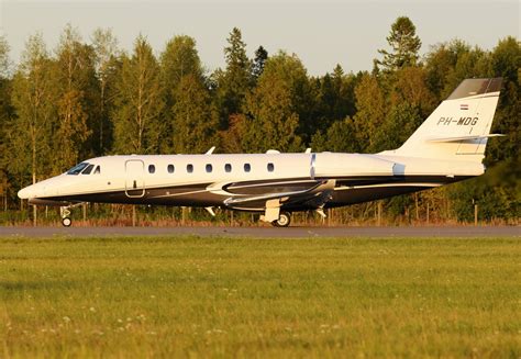If you want results, we want to talk. PH-MDG - Ilmailuvalokuvat - FlightForum.fi