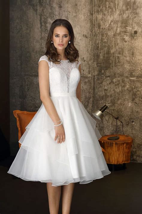 ❤ top qualität & günstiger preis. Brautkleid Brinkman - 9402 - Brautmoden-Walter