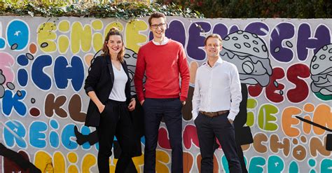 Maybe you would like to learn more about one of these? EOS Gruppe Jobs: 47 Stellenangebote | kununu