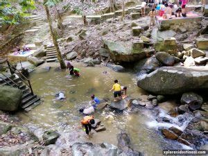 Jarak dari pekan jelebu adalah 15km dan 25km dari bandar seremban. Hutan Lipur Jeram Toi - Apa yang menarik menanti ...