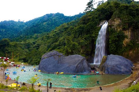 Selain bisa merefreshing otak, liburan juga bisa meningkatkan. Curug Bidadari Paradise Park di Bojong Koneng | My | Adventure