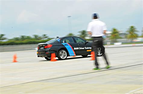 Defensive driving for experienced drivers. BMW Driver Training - the man behind it all | Drive Safe and Fast