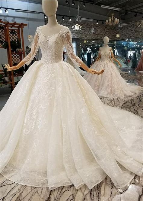 Entdecken sie elegante abendkleider für hochzeit bei milanoo. Luxus Brautkleider Mit Ärmel | A Linie Hochzeitskleider ...