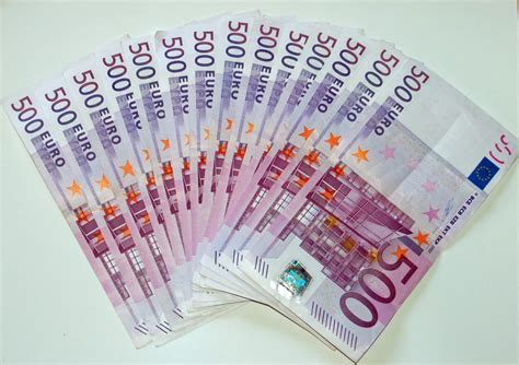 77lucks merupakan situs agen judi slot online terpercaya dengan 8 link resmi provider slot terbaik pasti jackpot pragmatic play joker123. Negara-Negara Di Eropa Yang Memakai Mata Uang Euro | ALL In One