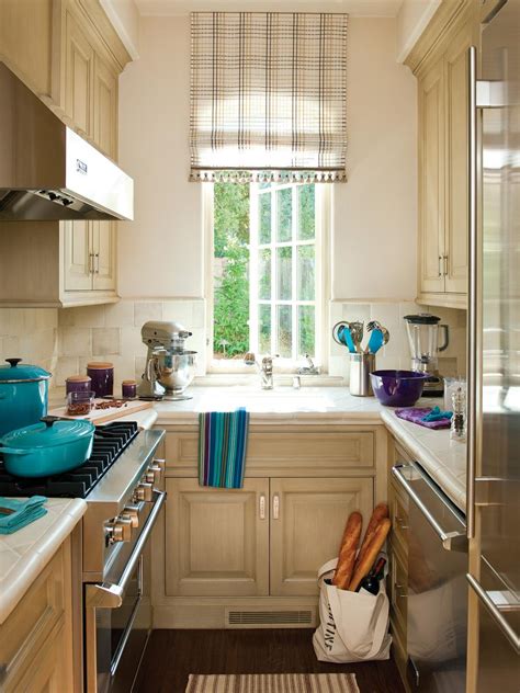 Small Traditional Galley Kitchen Hgtv
