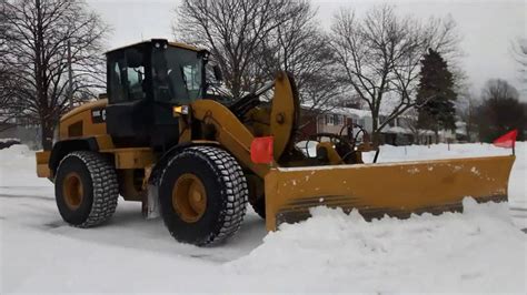Cat 938k Plowing Snow 1 Youtube