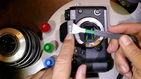 How to clean Fujifilm X-T1 sensor using‎ Sensor Clean and MXD-100 Green
