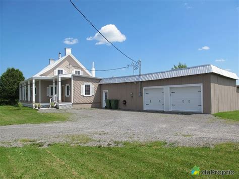 L'entreprise se spécialise dans la vente, la réparation, l'entretien, l'installation et la rénovation de piscines et de spas depuis 1989. St-Lin-Laurentides - J'ai vendu! | DuProprio