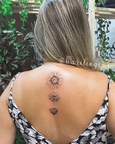 Tatuagem feminina nas costas 40 fotos ideias de traços