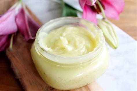 Diy Hand Cream With Beeswax Make Your Own Hand And Body Cream With