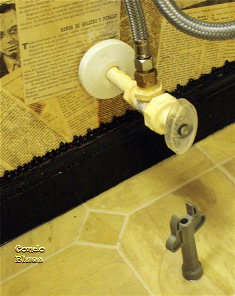 Choose the cheapest flight without commissions and extra fees, save up to 40%! Condo Blues: How to Install a Toilet