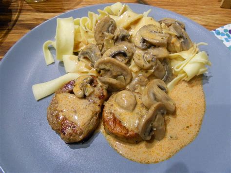 Schweinefilet mit Champignon Rahm Soße von Romana