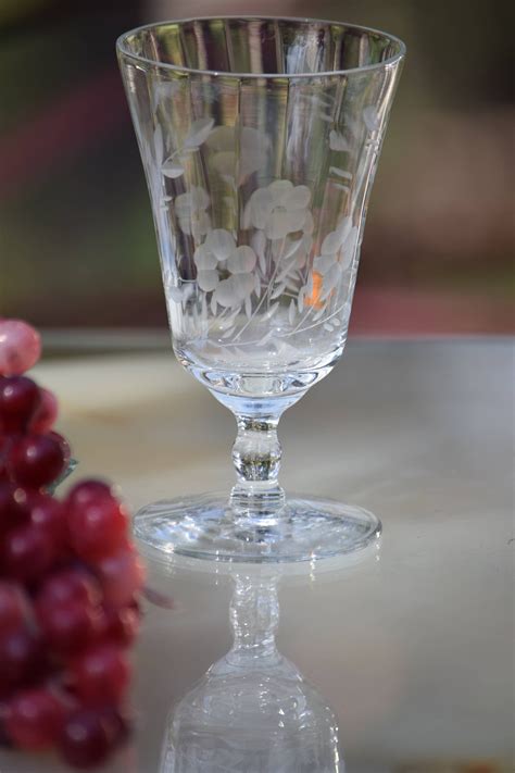 vintage etched wine glasses set of 4 vintage liquor dessert wine cordials elegant etched