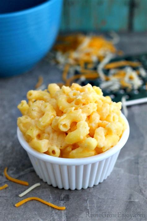 Pour into your prepared 9 x 9 glass pan. Macaroni And Cheese for One Recipe - Reuse Grow Enjoy