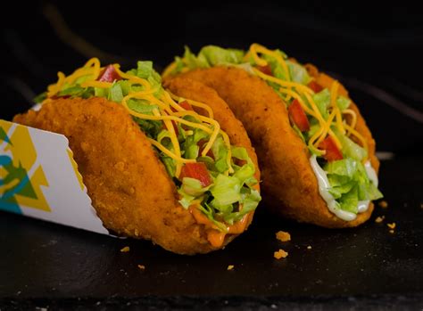 Taco Bell S Naked Chicken Chalupa Returns Nationwide But For Just A Few Weeks