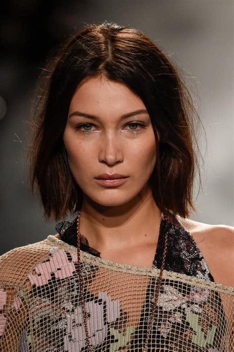5 things about 'the bachelor: Bella Hadid | Midlength Celebrity Hairstyles | POPSUGAR ...