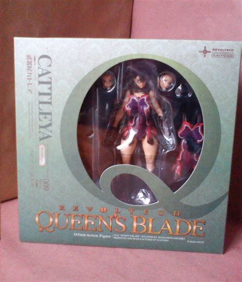 Queens Blade Rebellion Cattleya Revoltech Lista Para Entrega 2000