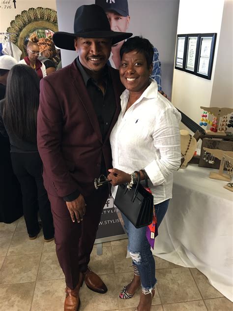 J Bolin stylist to the stars. Omg it was a pleasure meeting him. Thanks