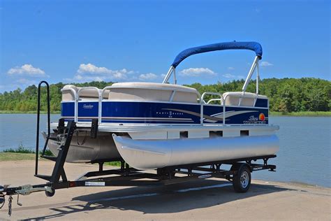 Tracker Party Barge 18 Dlx Boat For Sale Waa2