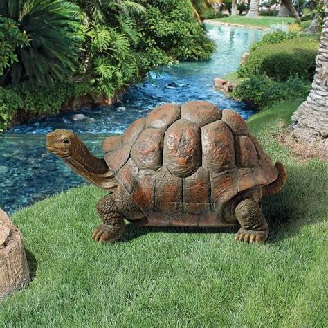 Design Toscano 13 In H X 26 In W Turtle Garden Statue In The Garden