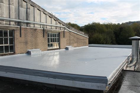 Flat Roof Repair Kits Stop Leaks With Our Diy Solutions