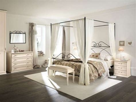 Mondo convenienza le camere da letto piu belle grazia. Arredare una camera da letto romantica | Camera da letto ...