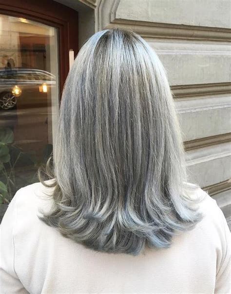 Gorgeous Hairstyles For Gray Hair