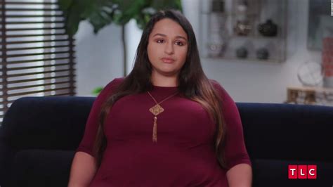 Jazz Jennings Transgender Reality Star Grapples With Almost 100lb Weight Gain Cnn