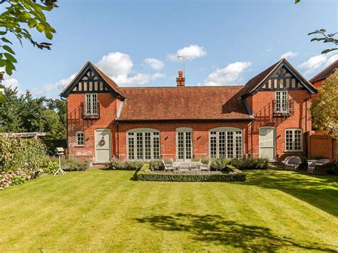 Us army commander identifies white men as the enemy. Savills | Hill Farm Lane, Chalfont St. Giles ...