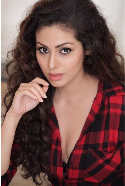 The reason is clearly his tough looks. Actress Sadha Latest Stills | Actresses, Hollywood actress wallpaper, Hollywood top actress