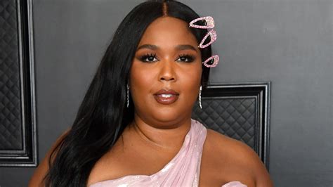DiscoverNet The Most Body Positive Stars Who Hold Nothing Back