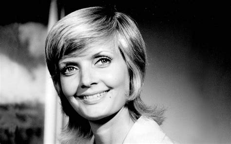 brady bunch star florence henderson dead at 82 see the brady cast then and now parade