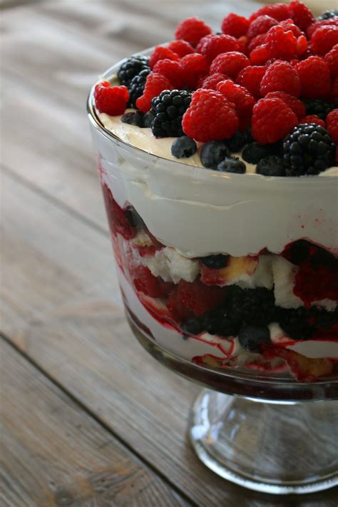 fresh berry trifle berry dessert trifle recipe desserts