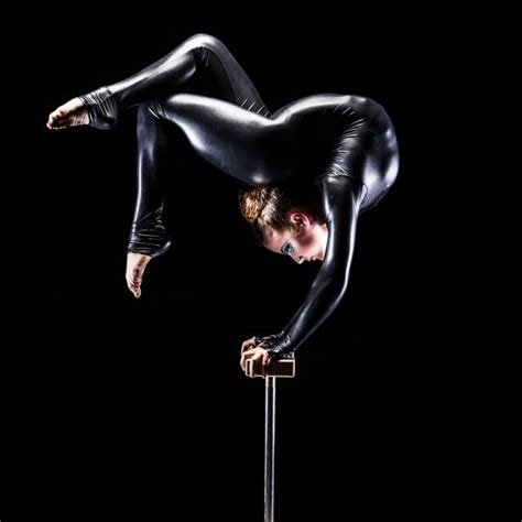 About Sofie Sofie Dossi Sofie Dossi Contortion Poses