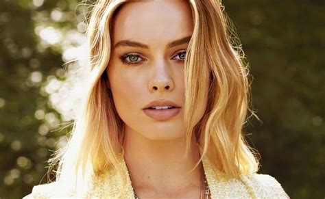 Margot Robbie The 100 Most Beautiful Women In The World 2021 Close Jan 10 2022