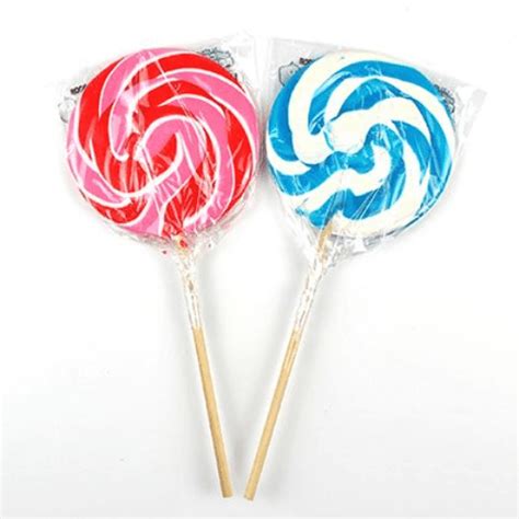 Crazy Candy Factory Strawberry And Bubblegum Swirl Lollies 80g