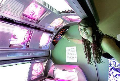 Poll Should Teens Under Be Banned From Indoor Tanning Syracuse Com