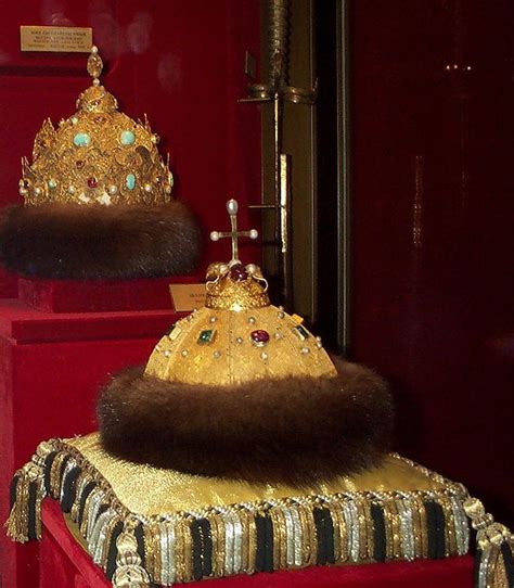Regalia Of The Russian Tsars Crown Jewels Regalia Crown