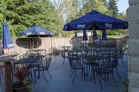 Lake Forest Bar And Grill Lake Forest Park Wa Menu Reviews Hours Contact