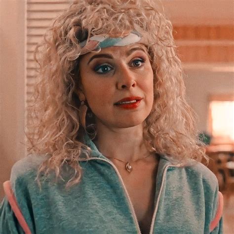 𝑲𝒂𝒓𝒆𝒏 𝑾𝒉𝒆𝒆𝒍𝒆𝒓」 Personagens De Stranger Things Filmes Anos 80