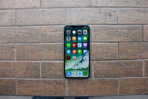 Apple's ios 11 is finally here, and while they showed off several of the new features it brings to your iphone, ipad, and ipod touch back at wwdc 2017, they've only just touched the surface of what ios 11 has to offer. How app developers and designers feel about the iPhone X ...