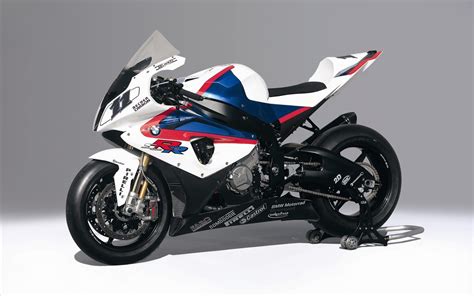 We put the 2020 bmw s 1000 xr through its paces in this comprehensive tour test, complete with a specs and a dyno chart. bmw-s1000rr-4094 | Bmw motorbikes, Bmw s1000rr, Bmw ...