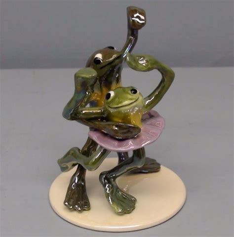 Open Eyes Hagen Renaker Specialty Dancing Frogs On Base Ebay