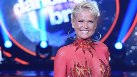 Equipe x #retrospectivadaxuxa #mêsdaxuxa #xuxa, una publicación compartida de xuxa meneghel (@xuxamenegheloficial) el 10 mar, 2020 a las 11:18 pdt, versão americana de doce mel, no. MidiaNews | Xuxa apresentará 'Canta Comigo' no lugar de ...