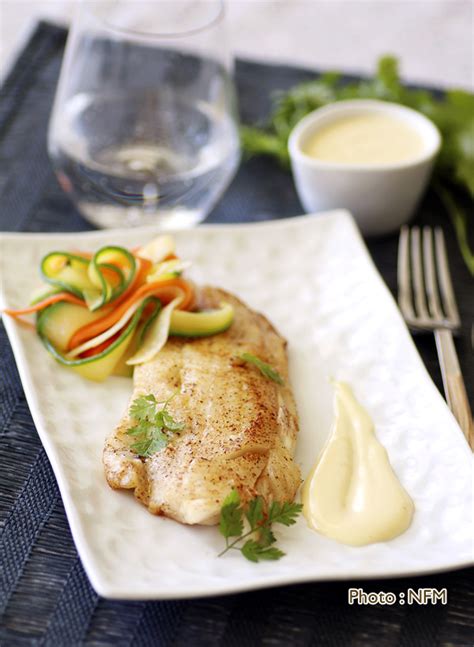 Merlan poêlé au sabayon de cidre tagliatelles de légumes
